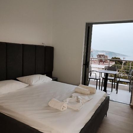 Petros Rooms Хімара Екстер'єр фото