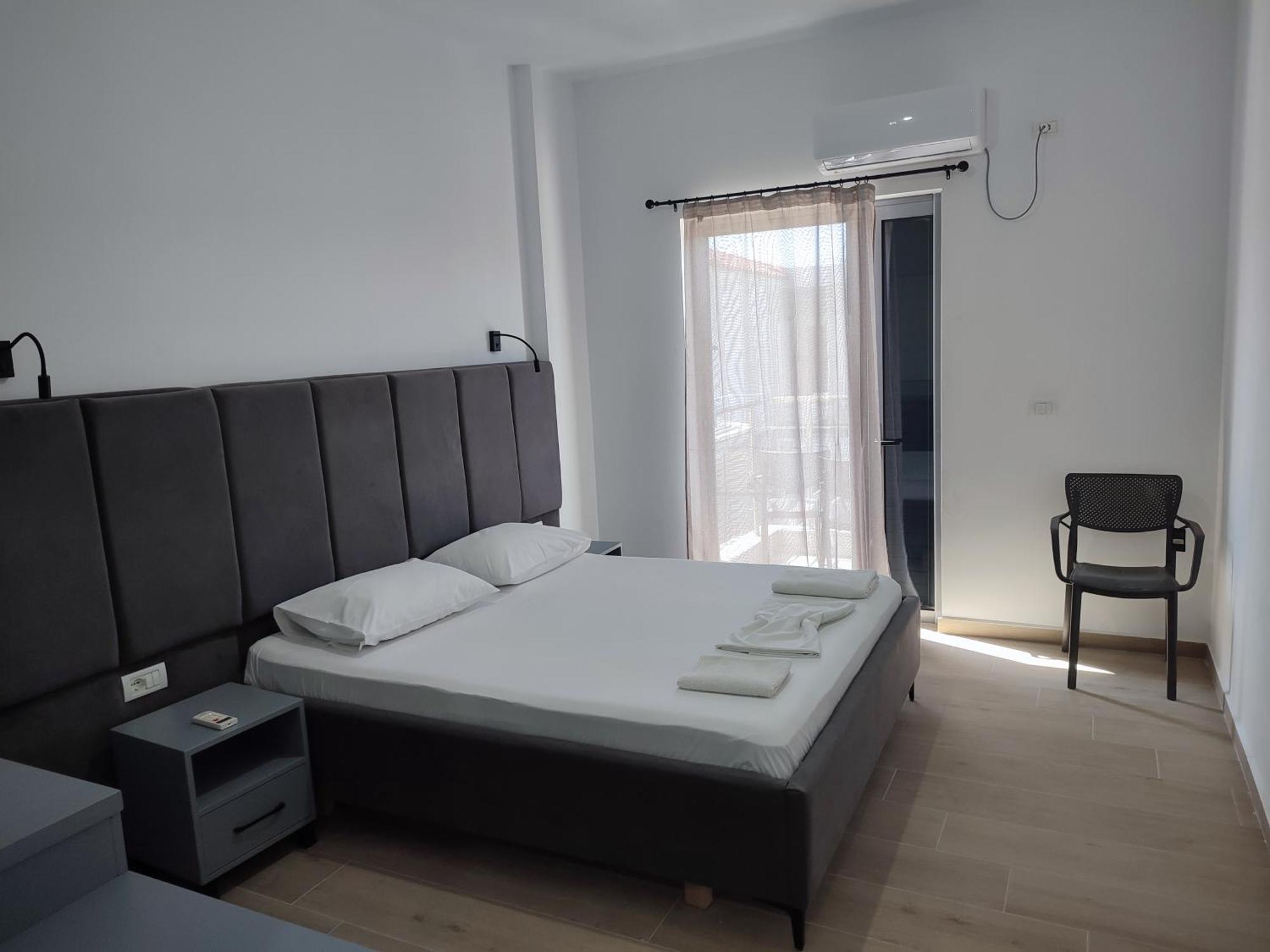 Petros Rooms Хімара Екстер'єр фото