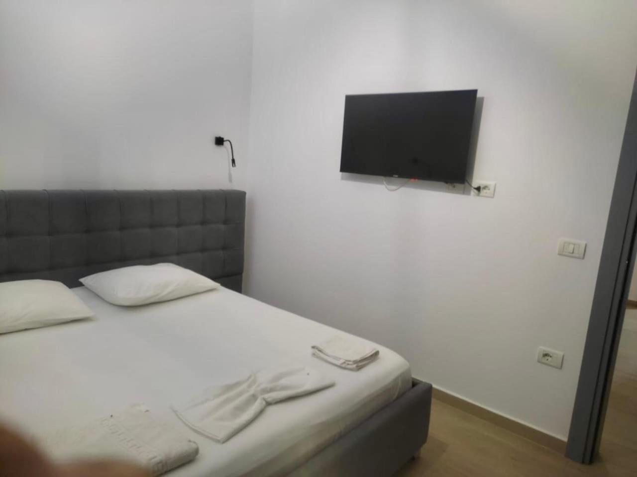 Petros Rooms Хімара Екстер'єр фото